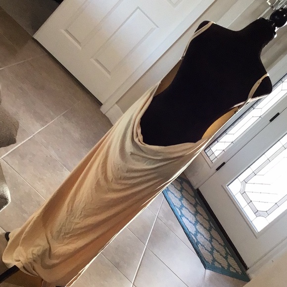 Danielle Bernstein maxi dress, straps are adjustable, light tan color, size XXL - Picture 5 of 7